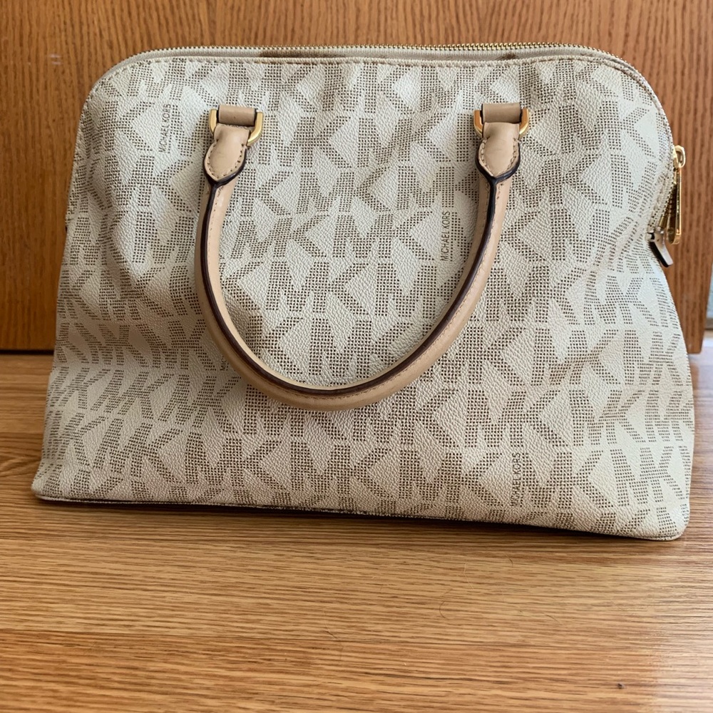 Michael Kors Purse - Picture 3 of 7